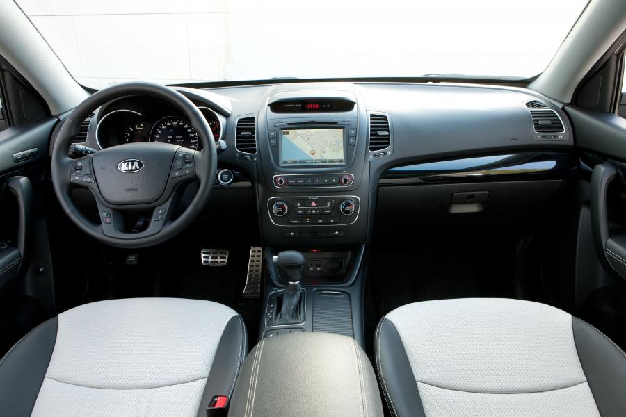  Kia Sorento 2013 года  (EU) (фото 13 из 85)